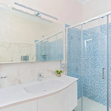 Al Confine Del Mare Holiday home *
